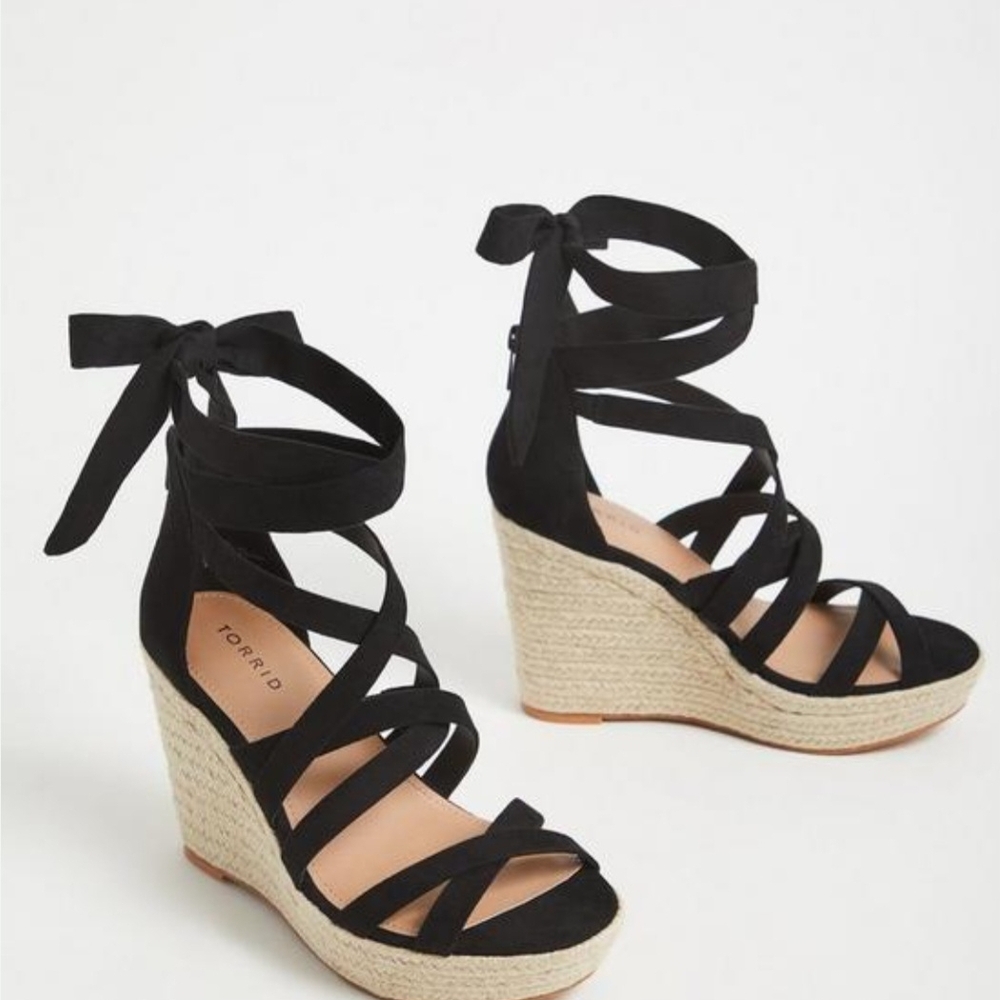 Torrid Black Ankle Wrap Platform Wedges NWT